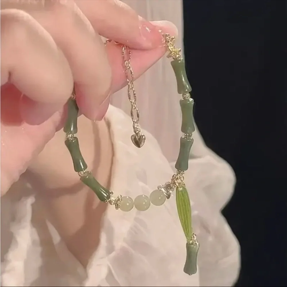 Green Bamboo Bead Necklace Jade Tone Pendant Minimalist Chic NWT